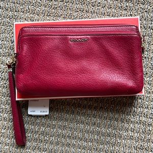 Coach wristlet clutch